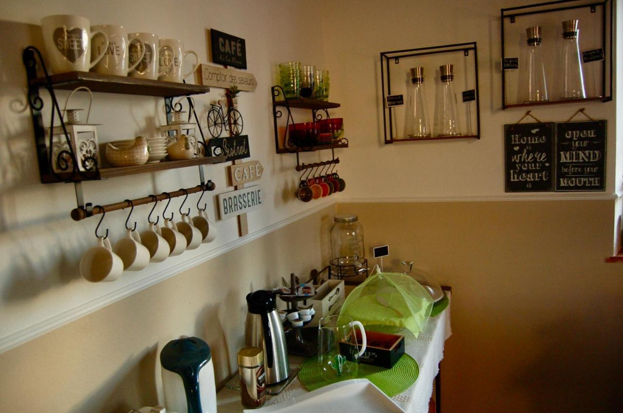 Bed And Breakfast Casale Del Sole Кастеллина-Мариттима Экстерьер фото